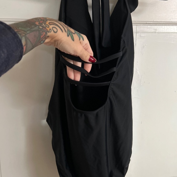 Bathing suit - Picture 7 of 7